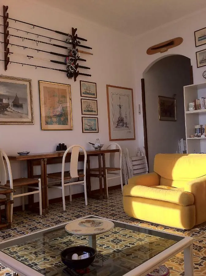 Sea Front Attic Apartment Chiavari Italy